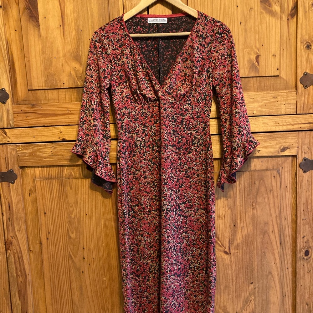 Beautiful Dress!! Used once! Very flattering!